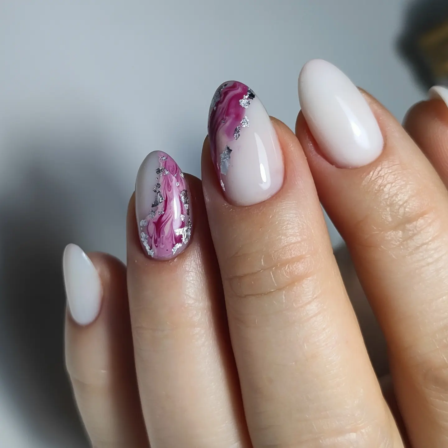 photo ongles — hero · 4:5